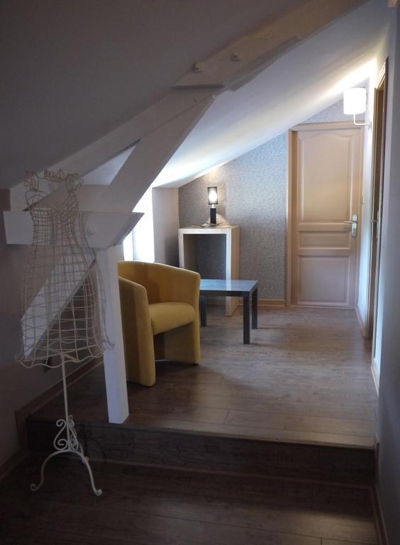 Troglodyte De La Fosse Hotel Meigné Екстериор снимка