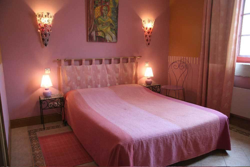 Troglodyte De La Fosse Hotel Meigné Стая снимка